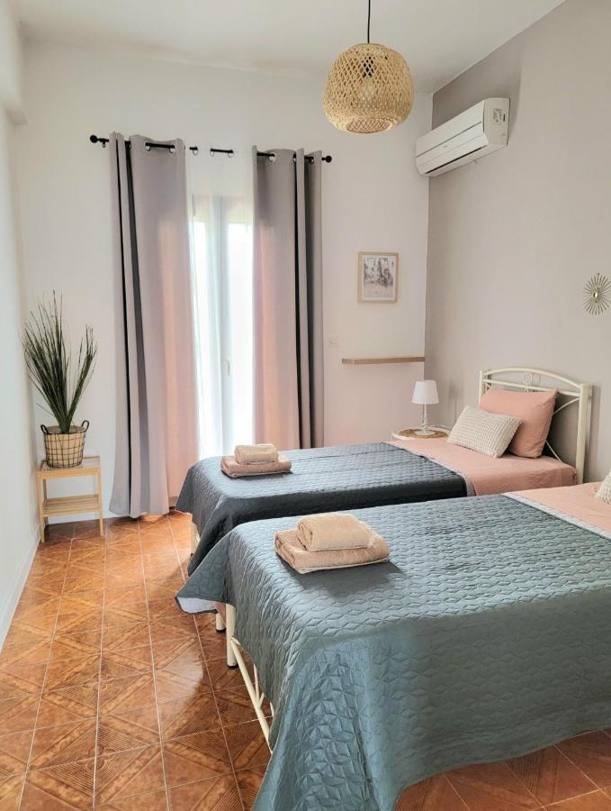 Ayerina Ground Floor Apartment Арилас Екстериор снимка